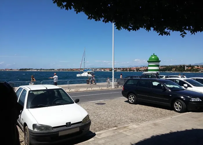 招待所 莱尼宾馆 扎达尔