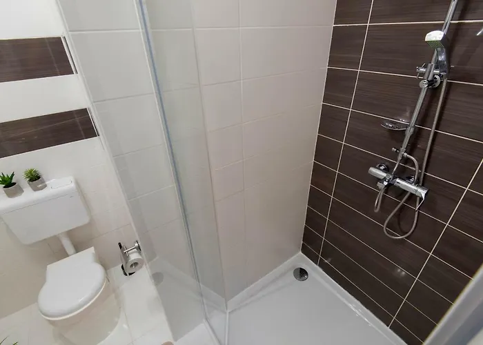 招待所 莱尼宾馆 扎达尔