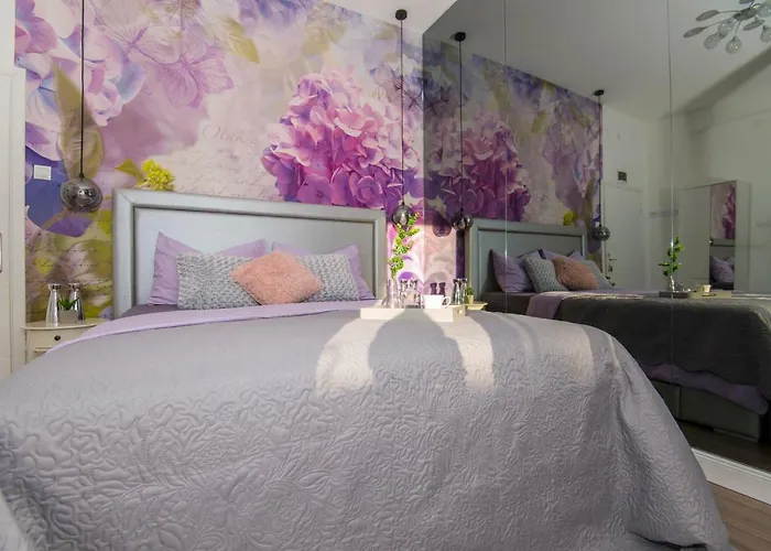 莱尼宾馆 招待所