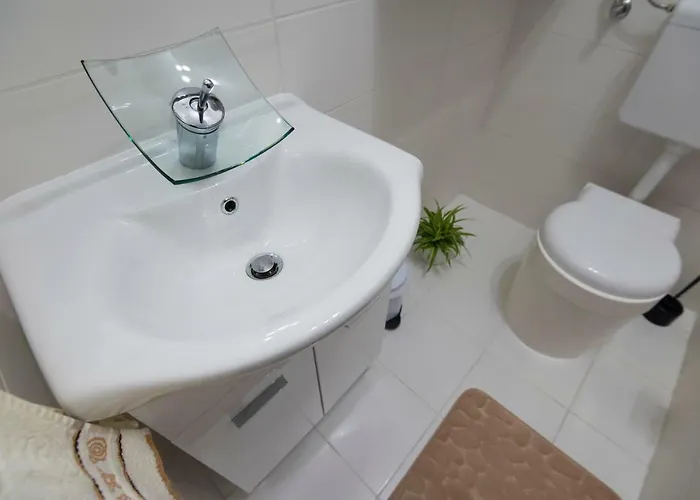 招待所 莱尼宾馆 扎达尔